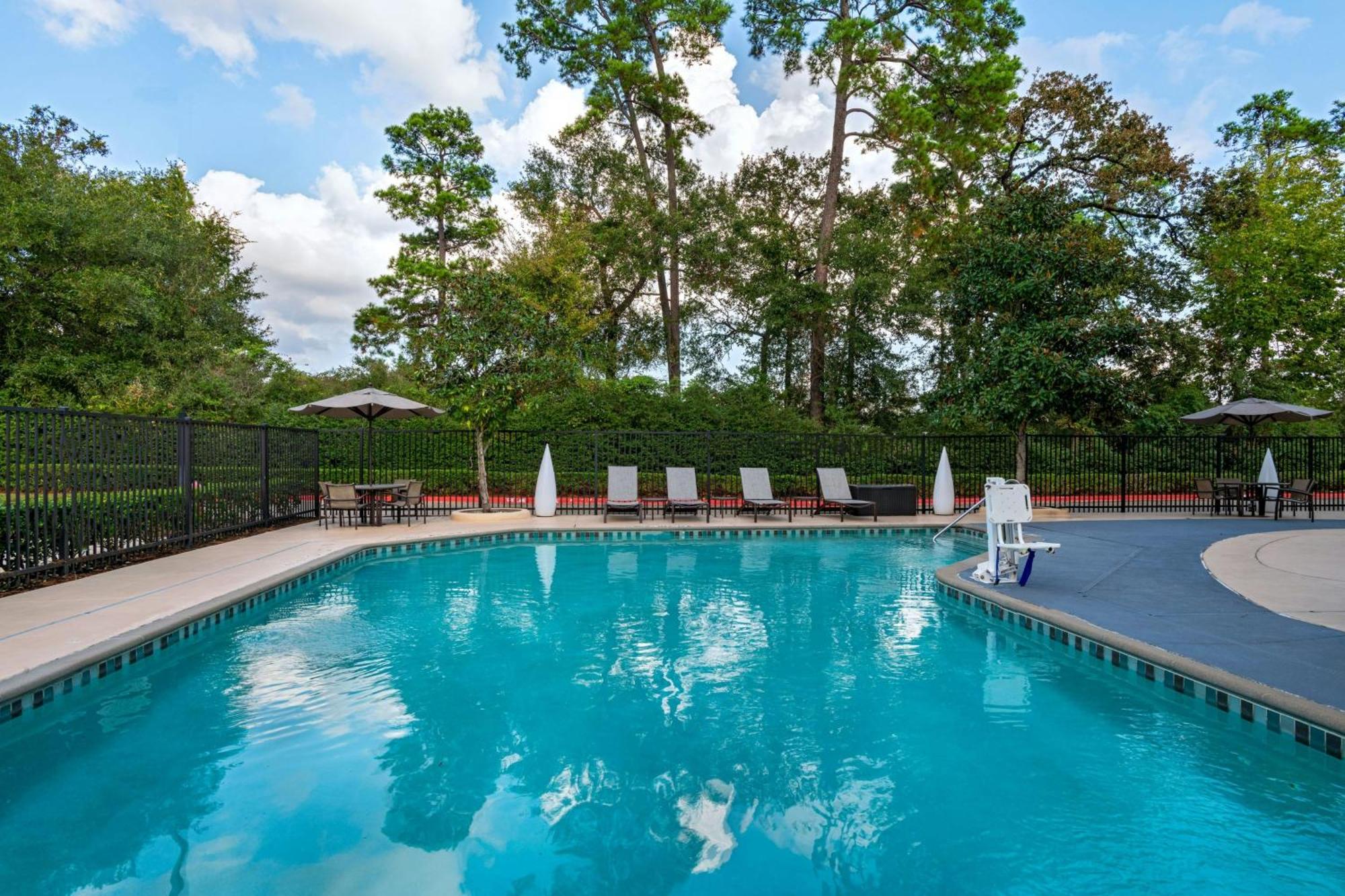 Springhill Suites By Marriott Houston Удландс Екстериор снимка